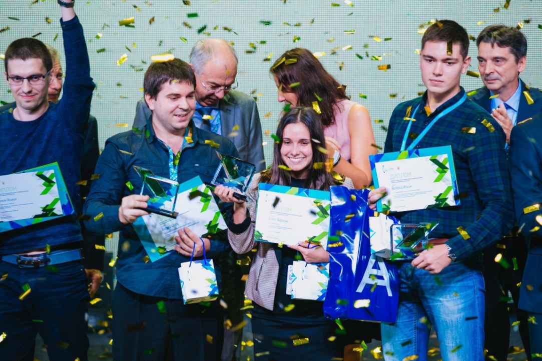 Иллюстрация к новости: Выпускники ВШЭ стали победителями всероссийского конкурса НИР