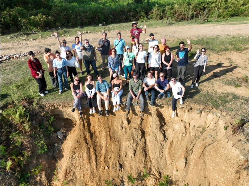 Школа молодых ученых: студентки ВШЭ изучили опасные природные процессы в горах